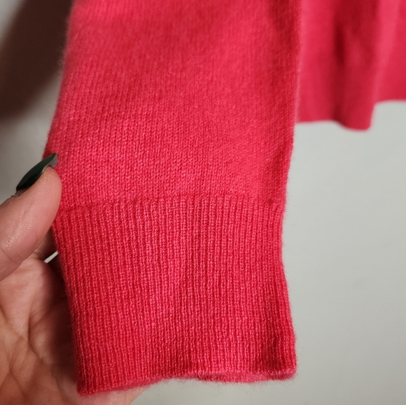 NWT Tahari 100% Cashmere Pink Coral Crewneck Sweater Womens Sz Medium - Picture 9 of 16